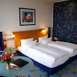 Business-hotel Artes 4*
