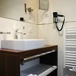 Hotell Business-hotel Artes