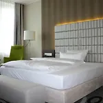 Business-hotel Artes Hotell 4*