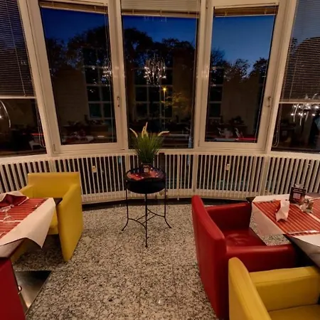 ホテル ビジネス-ホテル アルテス