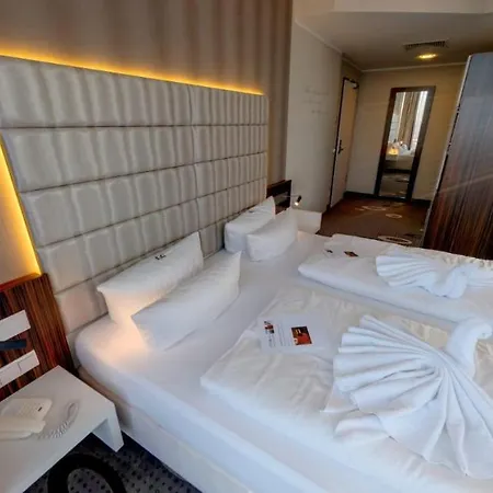 ビジネス-ホテル アルテス ホテル ケムニッツ