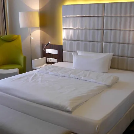 ビジネス-ホテル アルテス 4*