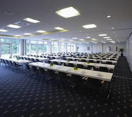 فندق Business-hotel Artes