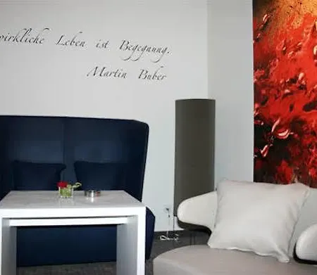 فندق Business-hotel Artes 4*