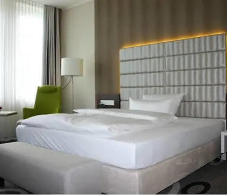 ビジネス-ホテル アルテス ホテル 4*