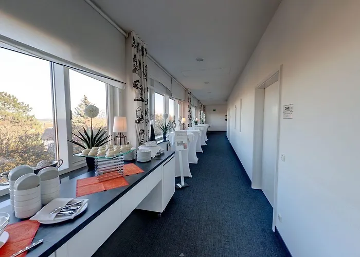 Business-hotel Artes 4*